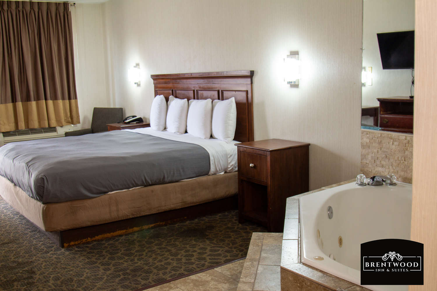 Comfortable King Bedroom